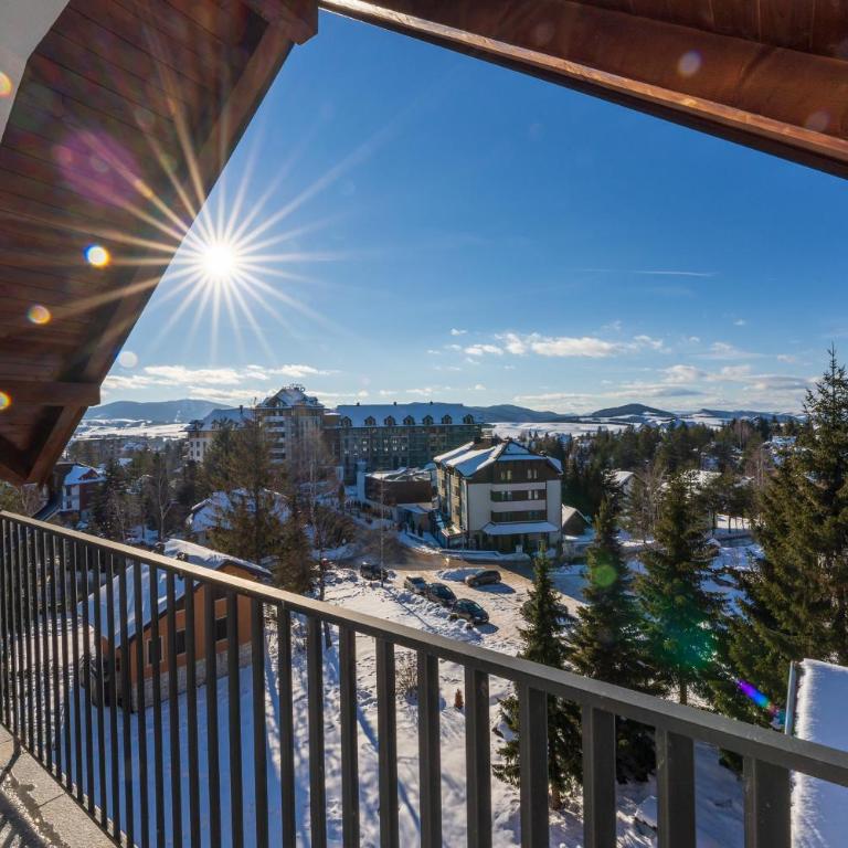 Mala Vida - Two-Bedroom Apartment - 1