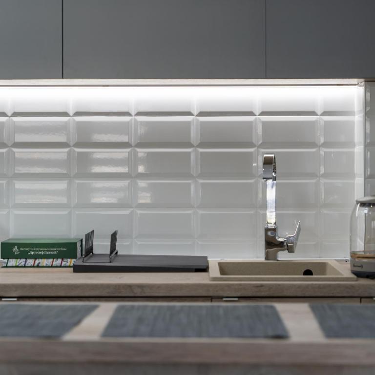 Mala Vida - Two-Bedroom Apartment - 8