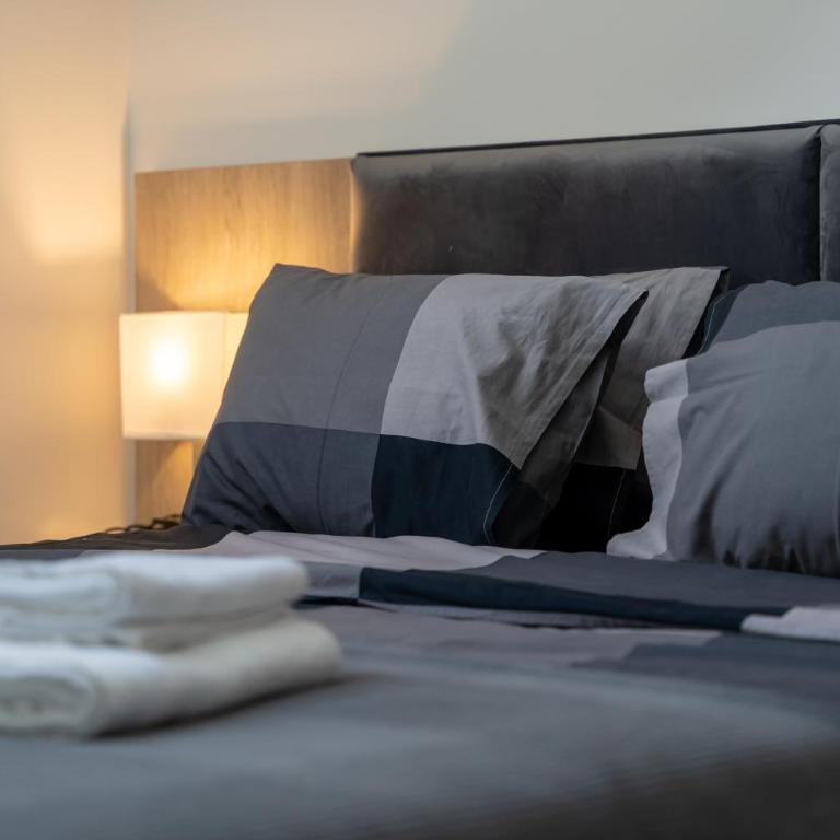 Mala Vida - Two-Bedroom Apartment - 19