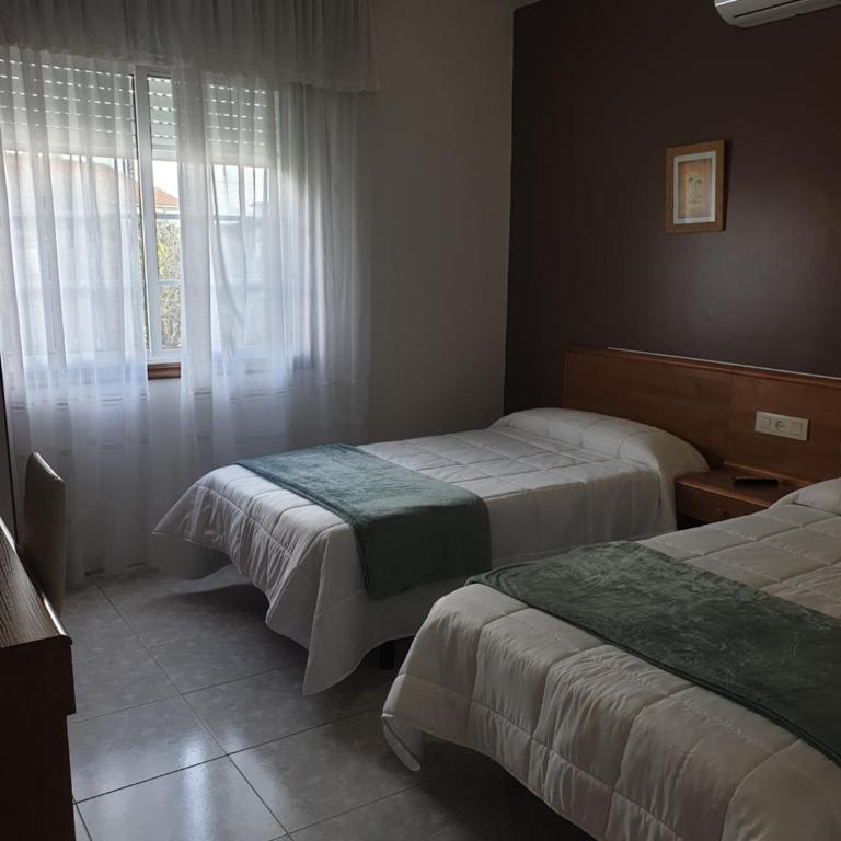 Hostal Xaraiba - Habitación Doble - 1 o 2 camas - 6