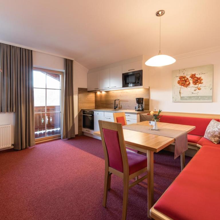 Landhaus Rosengartl - Apartment mit 2 Schlafzimmern - 1
