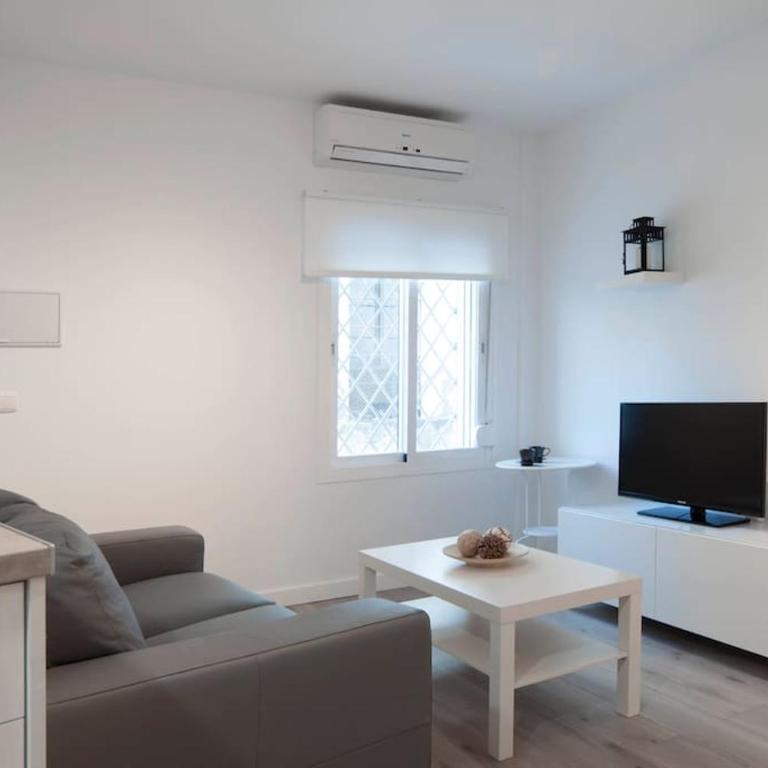 Moderno apartamento en Plaza Merced - Apartamento de 2 dormitorios - 3