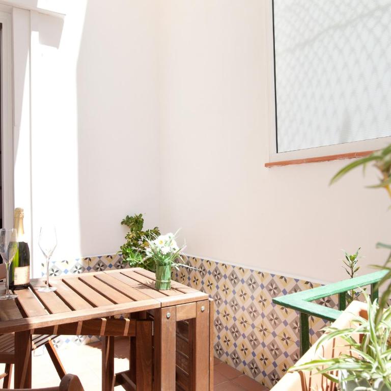 Centric Apartment El Molino Theater p1 - Two-Bedroom Apartment - 15