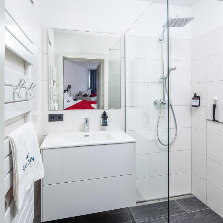 Falcon Suites Zell am See - Summercard included - Apartment - 9