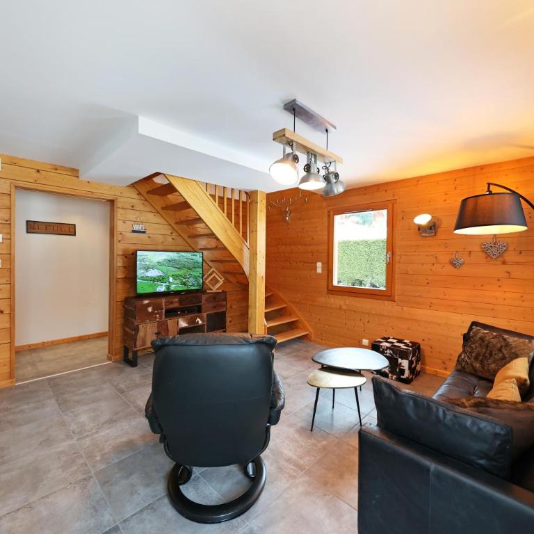 CHALET 6 PERS INDEPENDANT PROCHE CENTRE ET LAC - Chalet 3 Chambres - 9