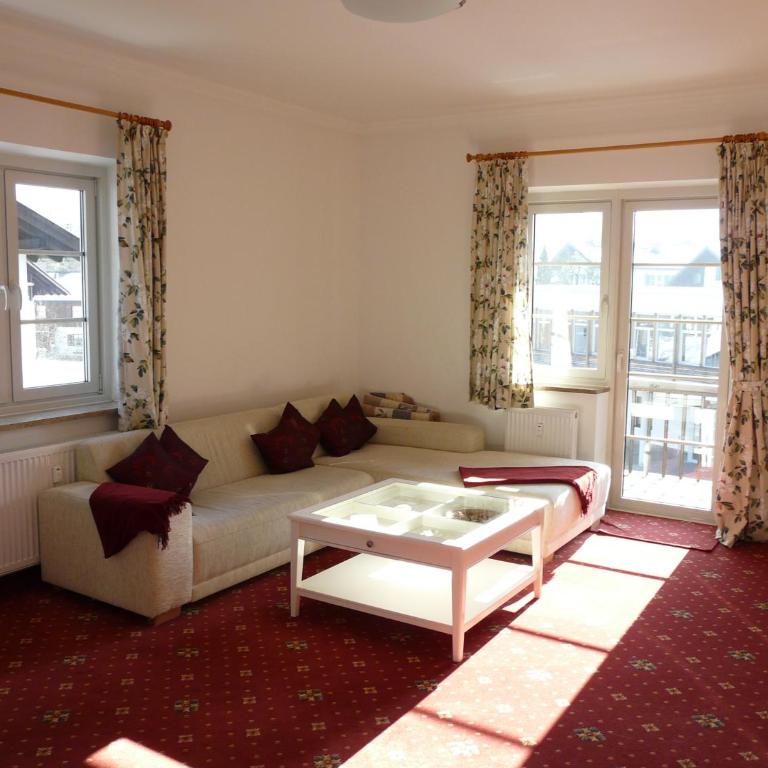 Hotel Roter Hahn - Bed & Breakfast - Apartment mit 2 Schlafzimmern - 4
