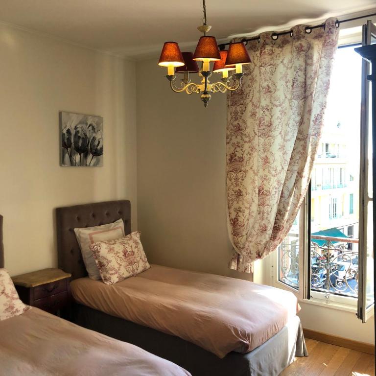 Hotel La Regence - Chambre Lits Jumeaux - 11