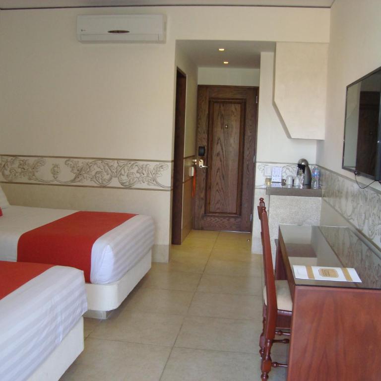 Hosteria Las Quintas Hotel Restaurante Bar - Suite con 2 camas dobles - 1