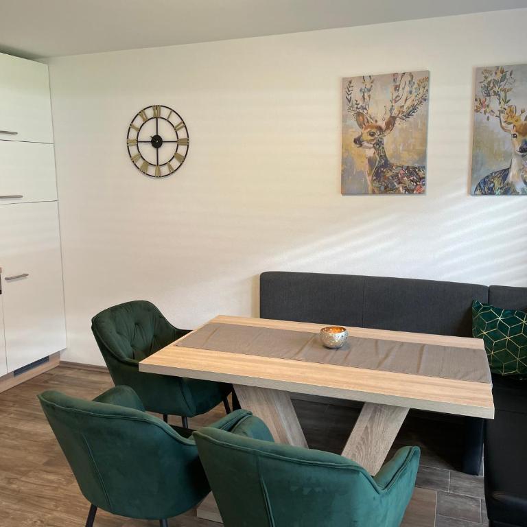 NeuhausLiving - Apartment mit 2 Schlafzimmern - 5
