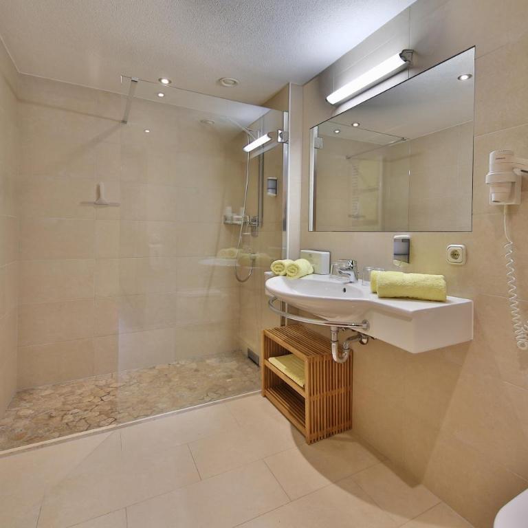 Hotel Pension Geiger - Suite 2 Chambres - 1