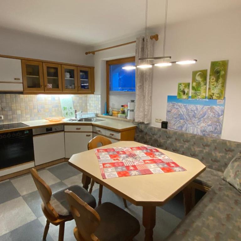 Ferienwohnungen Flörl - Apartamento de 3 dormitorios con terraza - Planta baja - 22