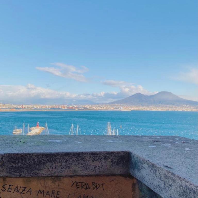 NAPOLIFOREVER ELEGANT APARTMENT Casa Vacanze a Chiaia CENTRO - Appartamento con 2 Camere da Letto - 71