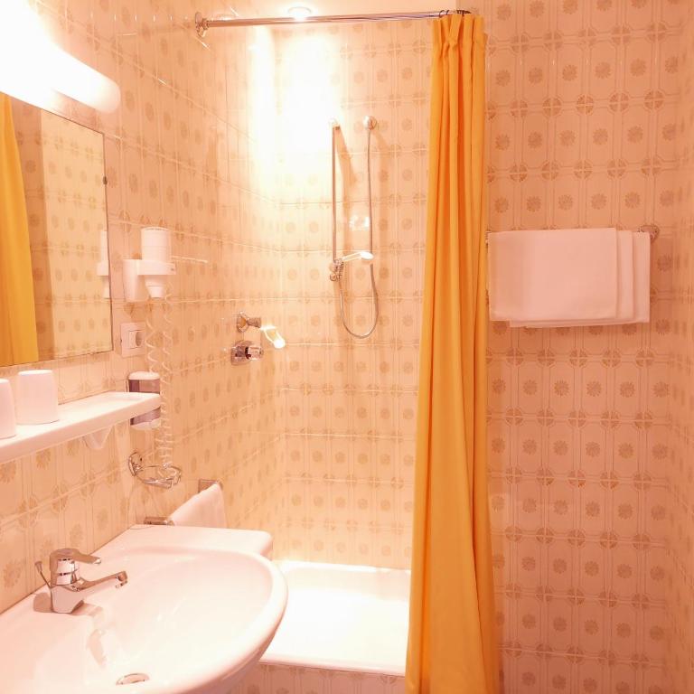Hotel Schuster - Chambre Triple - 2
