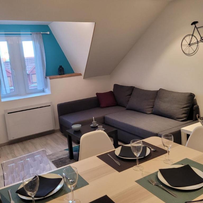 Cosis Colmar - 2 Chambres - 4 Pers - Duplex - Parking - Wifi - Appartamento con 2 Camere da Letto - 7
