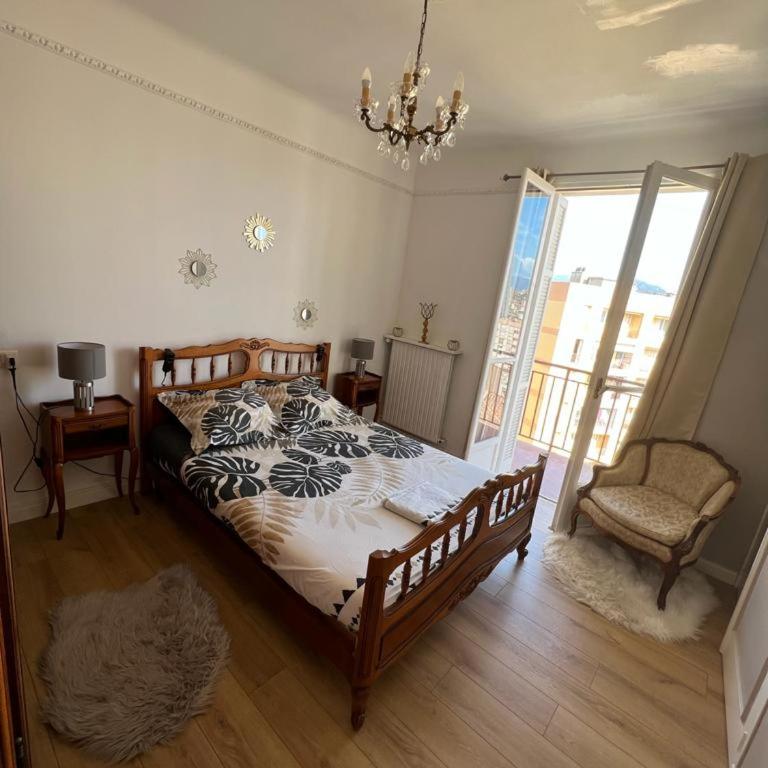 Appartement climatisé F3 proche plage port et aéroport - Appartement 2 Chambres - 13