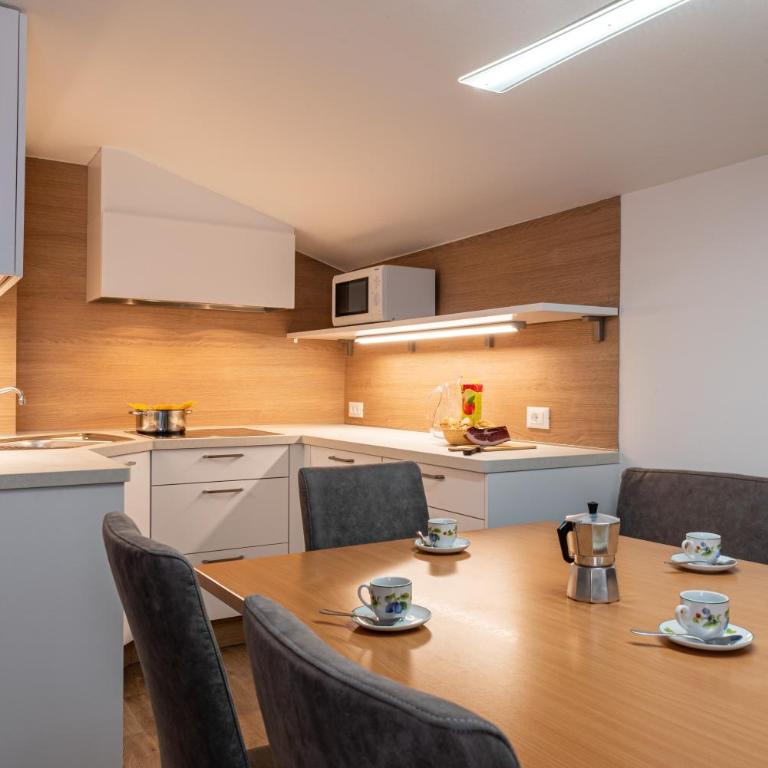 Apartments UDERA - Appartamento con 3 Camere da Letto - 2