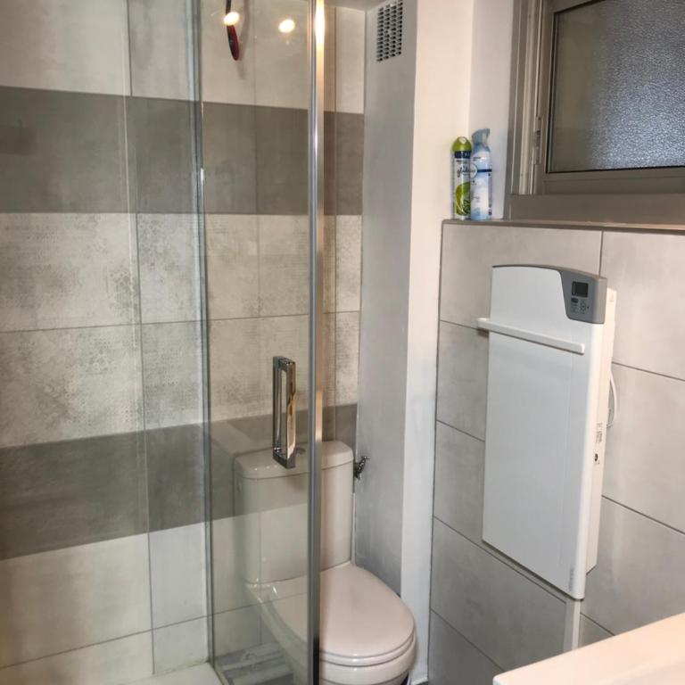 APPARTEMENT CAUTERETS POUR 4 PERSONNES AVEC PARKING - Appartement 1 Chambre - 10