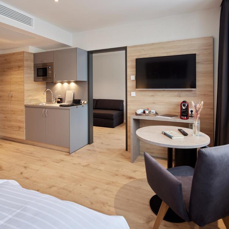 Boardinghouse Das RUNDUM - Doppelzimmer mit Bergblick - 4