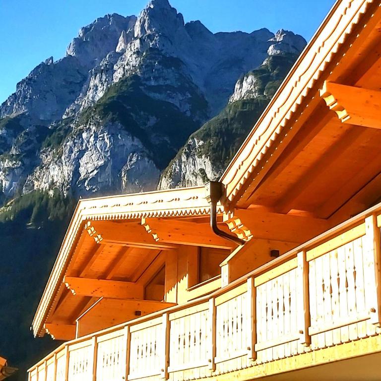 Puitbach Chalet - Holiday Home with bathroom - 65
