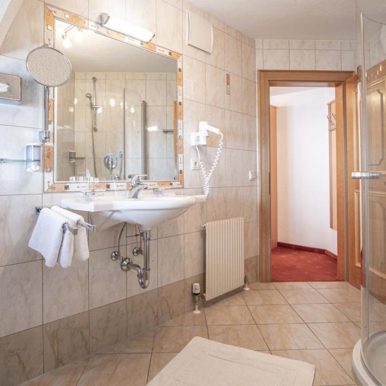Hotel Victoria - Standard Doppelzimmer - 3