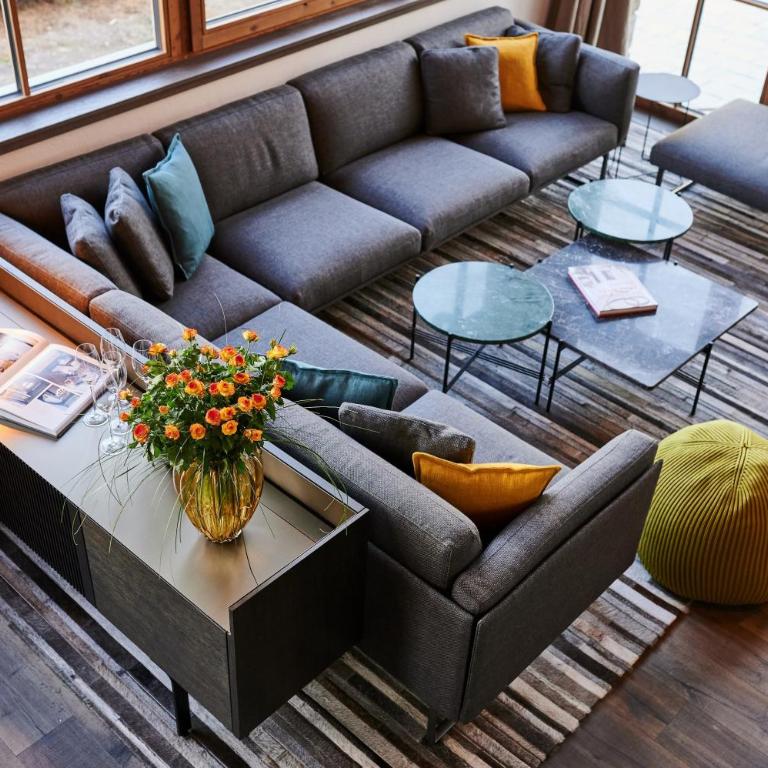 Serviced Luxury Chalet Evi, Ski-in Ski-out - Superior Chalet - 3