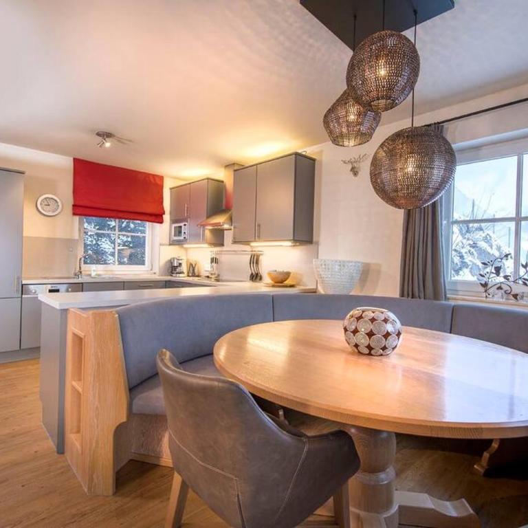 Holidayhome with Sauna Genieten in Saalbach Top E2 - Three-Bedroom Apartment - 7
