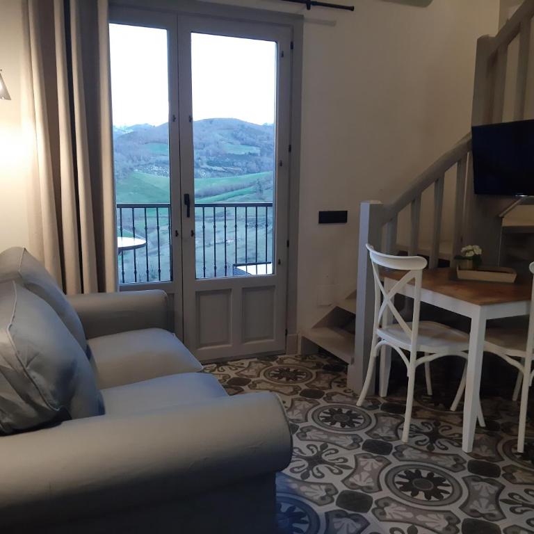 Apartamentos El Llanin - Apartamento Dúplex - 4