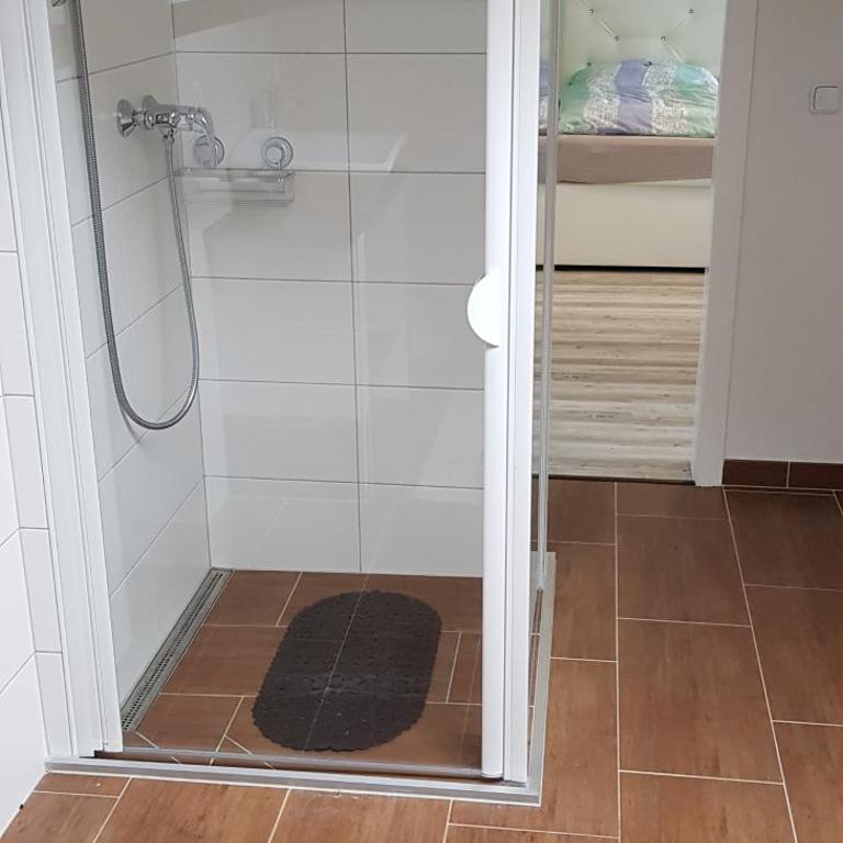 Apartment Claudia - Apartment mit 2 Schlafzimmern - 11