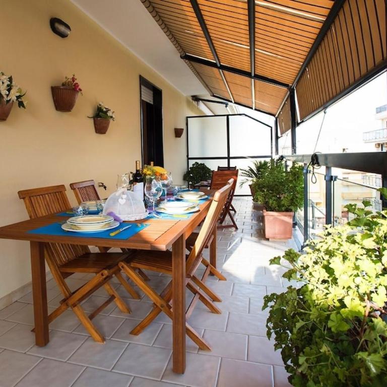Alghero Attico Angela con grande veranda - Three-Bedroom Vacation Home - 19