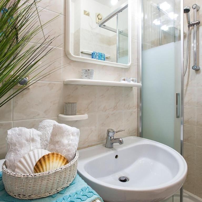 Alghero Attico Angela con grande veranda - Three-Bedroom Vacation Home - 42