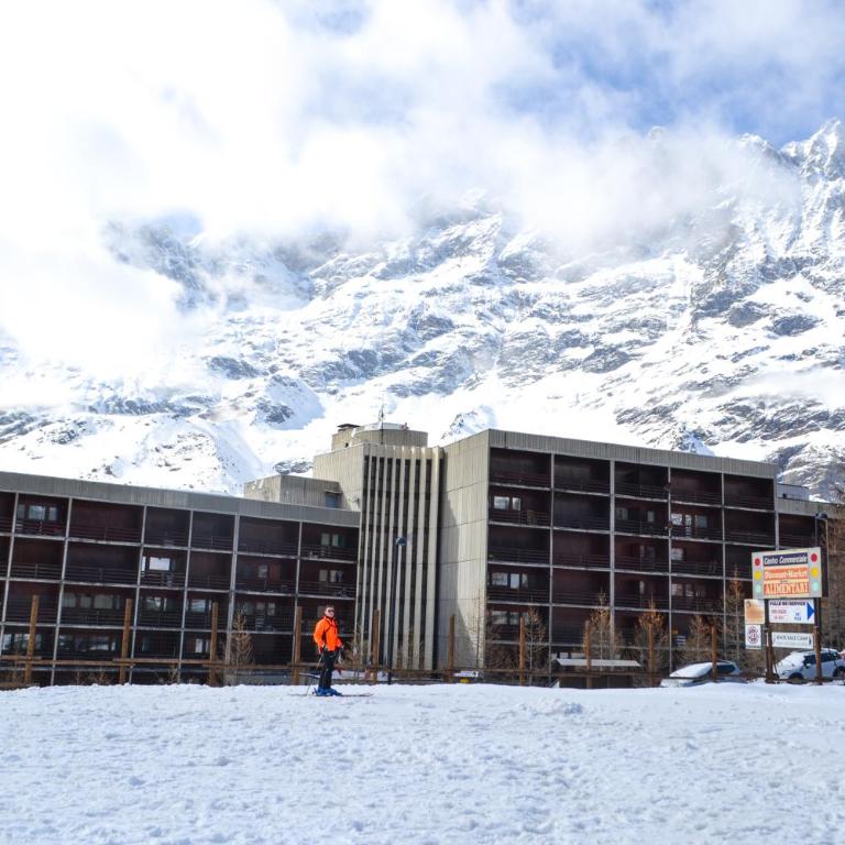 Bilocale Cervinia Cielo alto sulle piste - Appartamento con Vista Montagna - 33