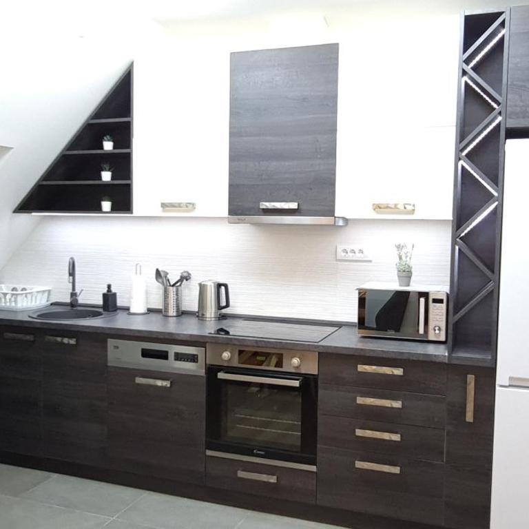 Gabi Apartments Kopaonik - Kraljevi cardaci - Three-Bedroom Apartment - 2