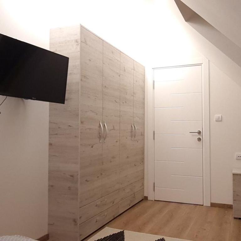 Gabi Apartments Kopaonik - Kraljevi cardaci - Three-Bedroom Apartment - 19