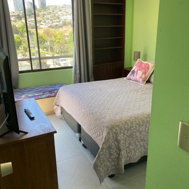 Depto. a 900 metros de la playa de Reñaca - Three-Bedroom Apartment - 17