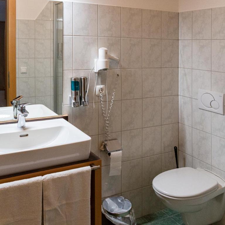 Wallackhaus RegioJet Hotels - Fünfbettzimmer - 2