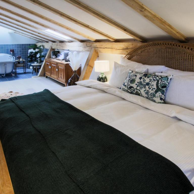 Chalet Antoine serviced Apartments by Mirabeau - Loft-Studio im Dachgeschoss - 9