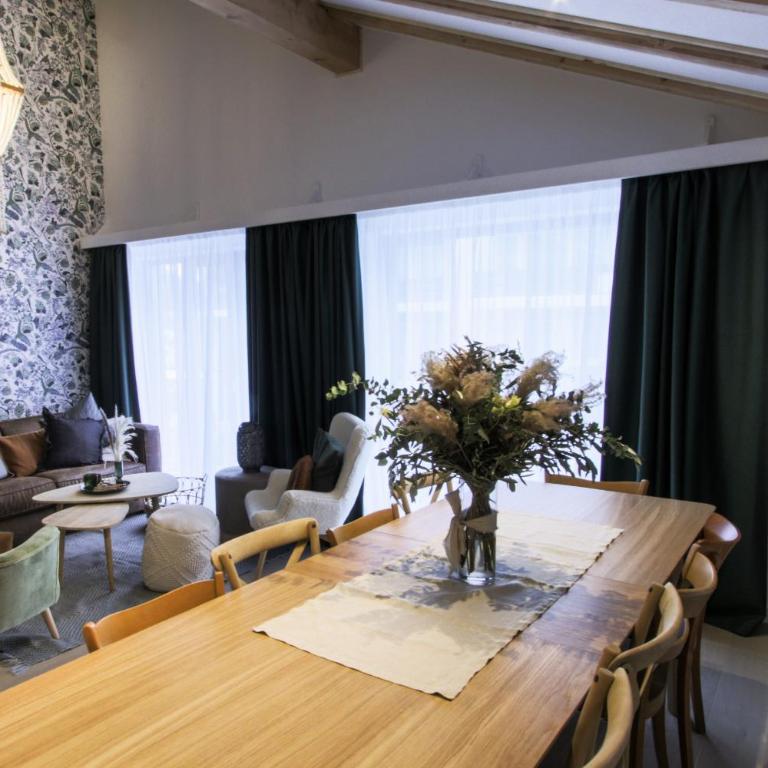 Chalet Antoine serviced Apartments by Mirabeau - Apartment mit 3 Schlafzimmern - 2