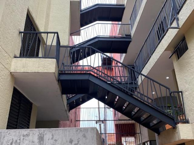 New Comfortable Apartments in La Candelaria, Bogotá - Apartamento con balcón - 26