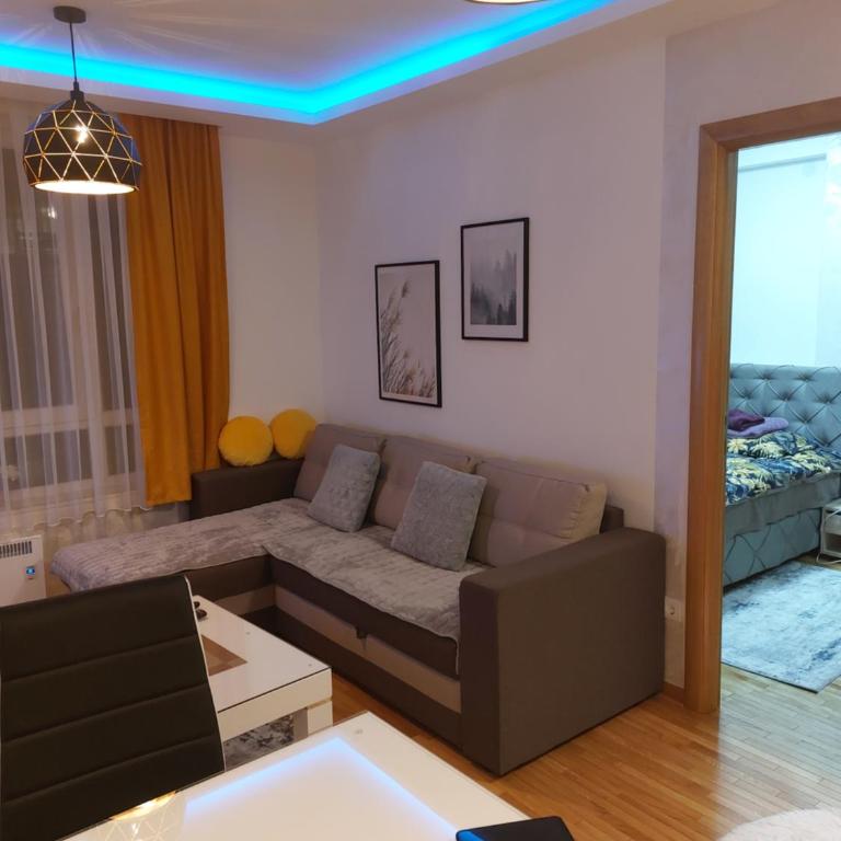 apartman Kraljevi čardaci Sadikovic sa garažom - Apartment with Mountain View - 6