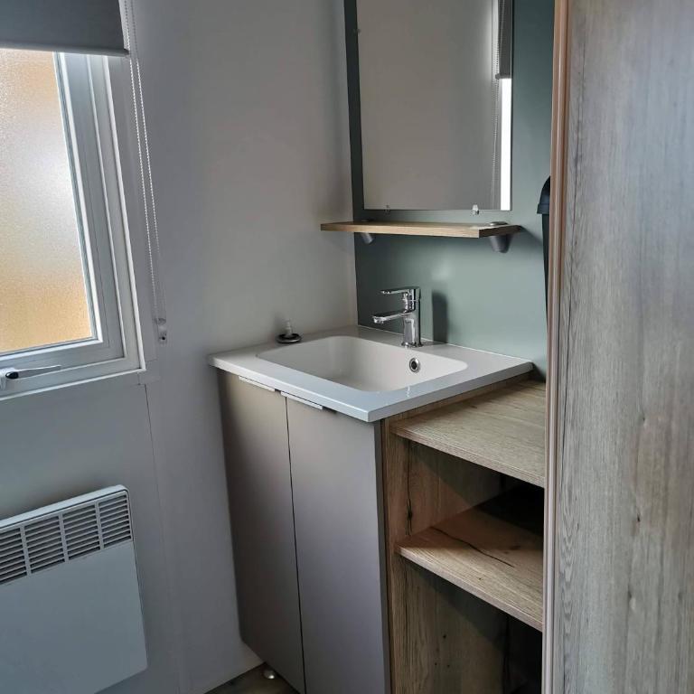 Mobil Home Luxe 3 chambres climatisé Canet en Roussillon - Mobile Home - 5