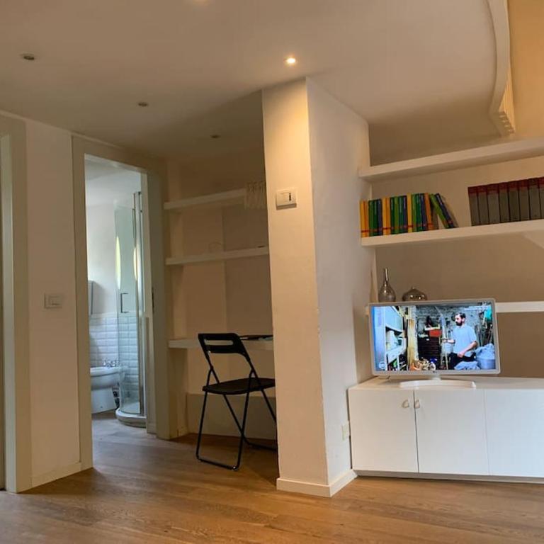 La casetta rossa - One-Bedroom House - 13