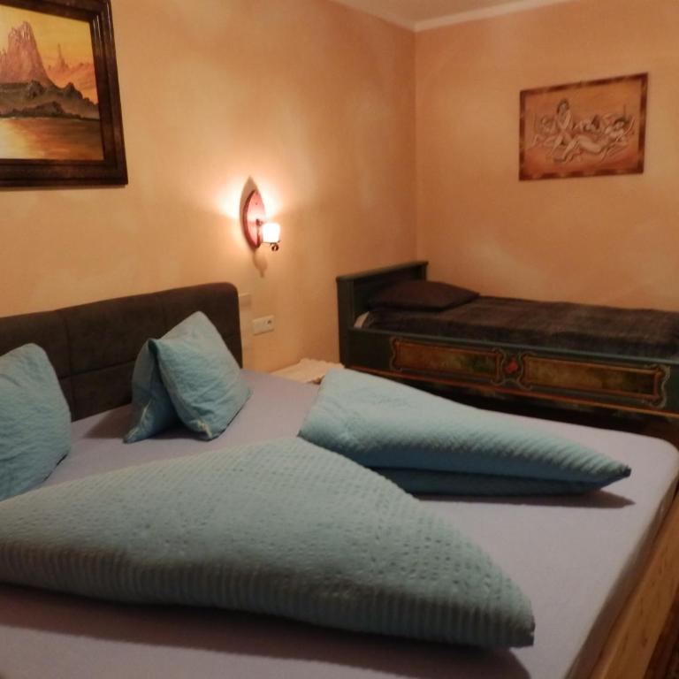 Schloßburg Reiserhof - Two-Bedroom Apartment with Balcony - 11