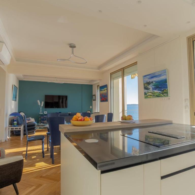 3-Br Apartment Sea View by the Beaches - Appartement - 9