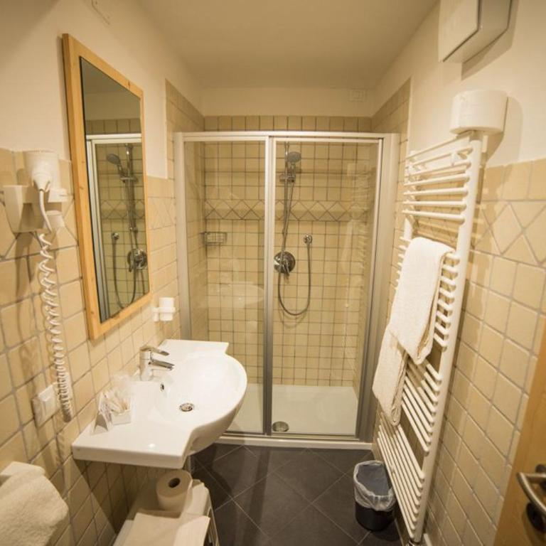 Hotel Due Spade - Camera Tripla Comfort - 3