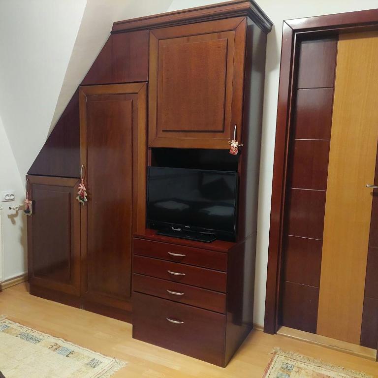 Apartman Vrhovi Kopaonik Vila Nikola Centar - Studio with Mountain View - 10