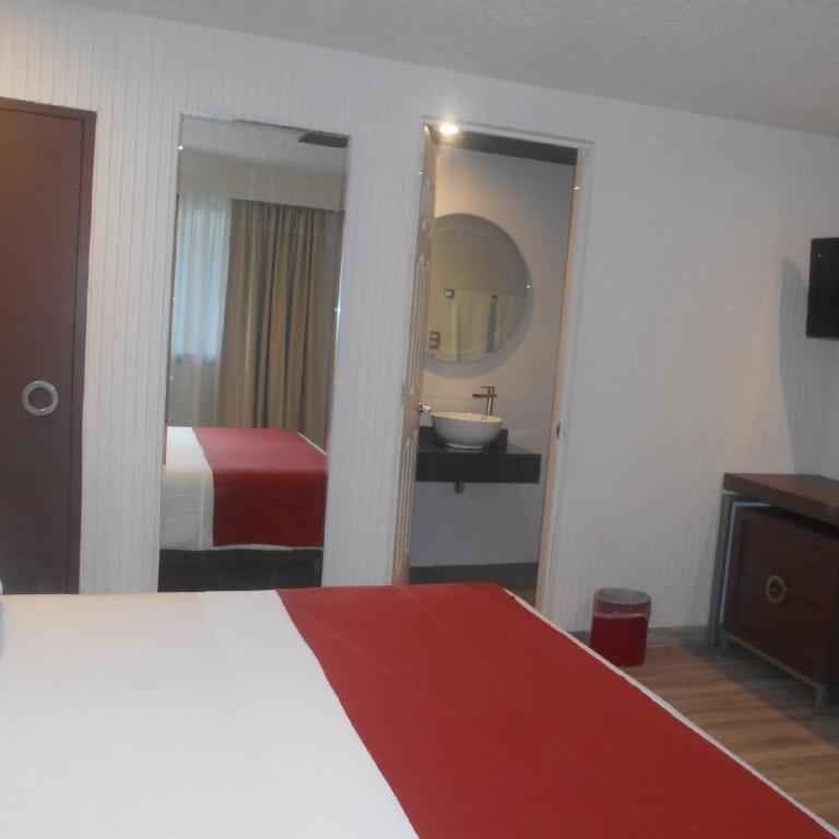 Hotel Puente Real - Suite Estándar - 2