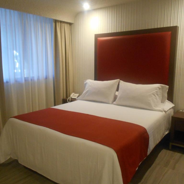 Hotel Puente Real - Suite Estándar - 1