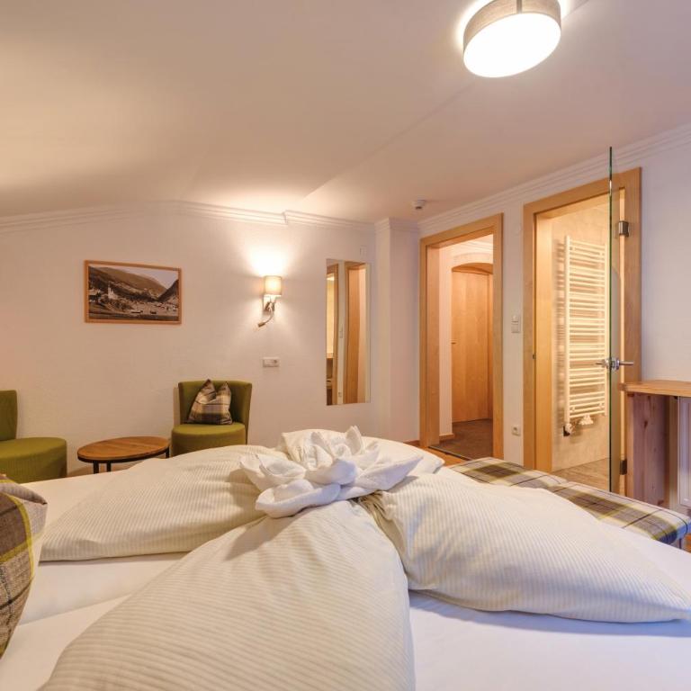 Hotel Enzian Paznaun - Doppelzimmer Gampertun - 6