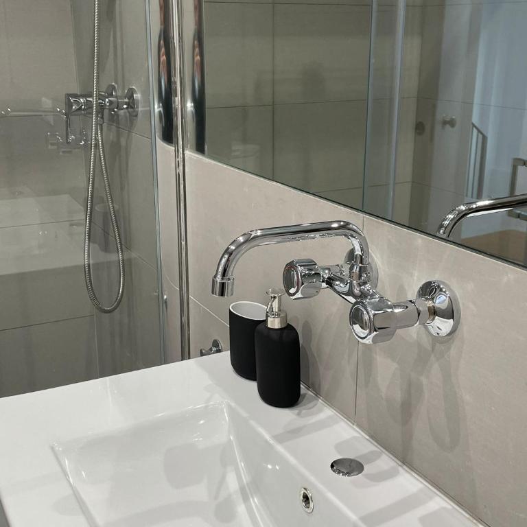 Apartamentos Cisneros - Penthouse Apartment - 4