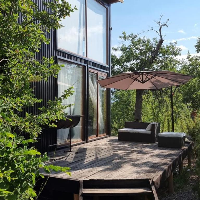 The Loft - One-Bedroom Chalet - 3